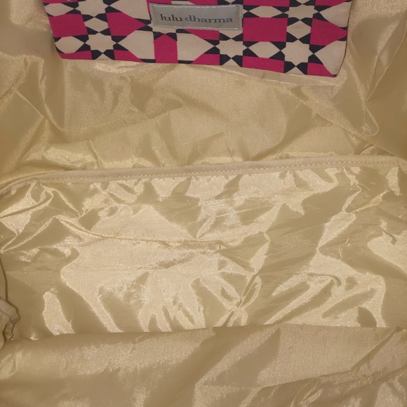 Pink Tote NWTO lulu dharma - Picture 6 of 6